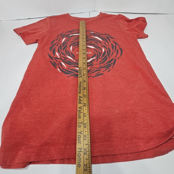 Red Graphic Tee with Artistic Design - Picture 8 of 11